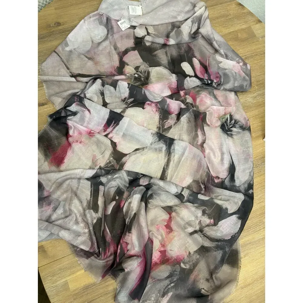 Laura Women’s Scarf Wrap Shawl Gray Floral 100% Polyester Lightweight Fringe